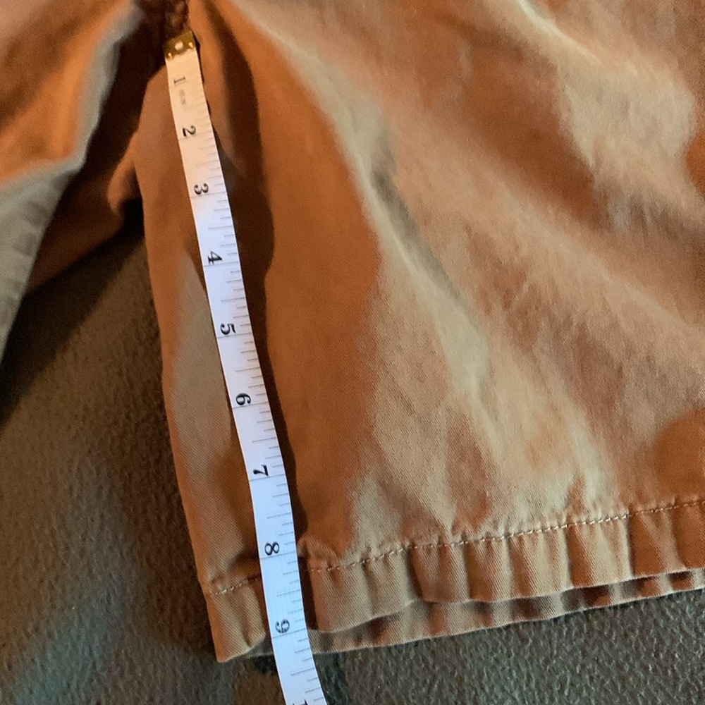 Eddie Bauer “Blakely” shorts. 9 inch inseam. Caramel color. Size 8 - Picture 8 of 12